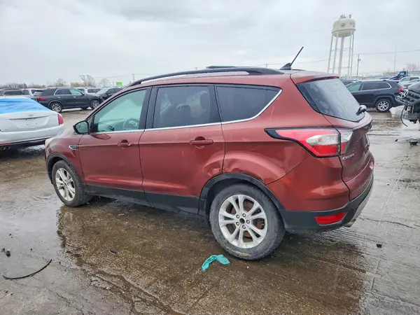 1FMCU0HD2JUA53572 2018 FORD ESCAPE - Image 2