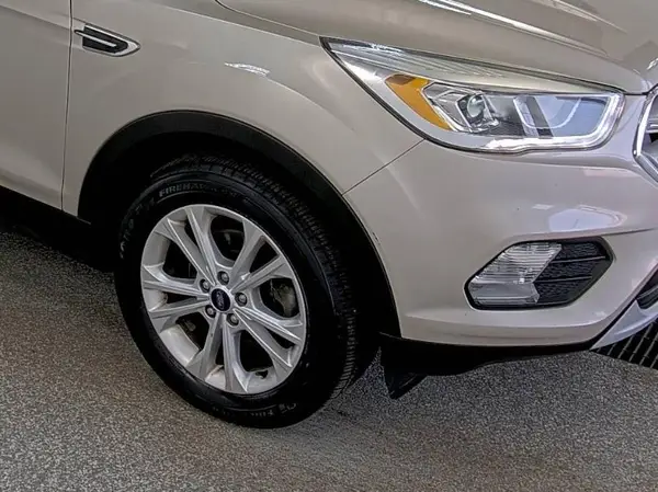 1FMCU0HD2JUA75698 2018 FORD ESCAPE - Image 2