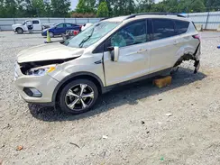1FMCU0HD2JUB05010 2018 FORD ESCAPE