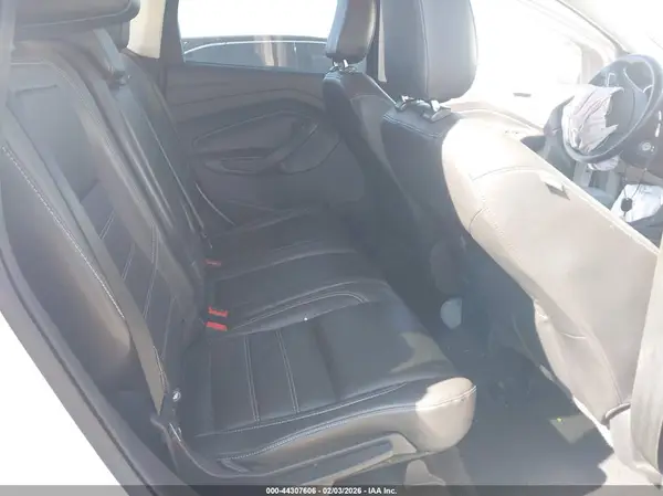 1FMCU0HD2JUB67961 2018 FORD ESCAPE - Image 8