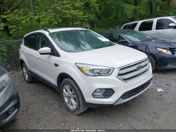 1FMCU0HD2JUC67025 2018 FORD ESCAPE - Image 1