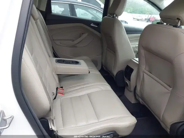 1FMCU0HD2JUC67025 2018 FORD ESCAPE - Image 8