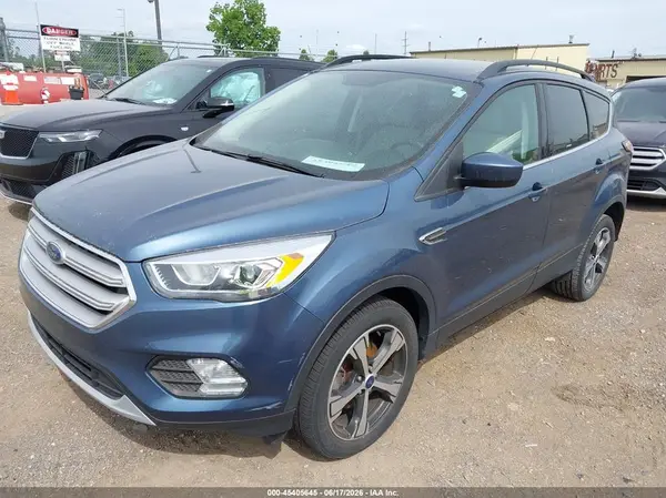 1FMCU0HD2JUC69325 2018 FORD ESCAPE - Image 2