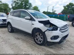 1FMCU0HD2JUC73651 2018 FORD ESCAPE