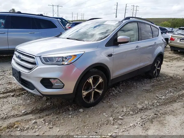 1FMCU0HD2JUD00749 2018 FORD ESCAPE - Image 2