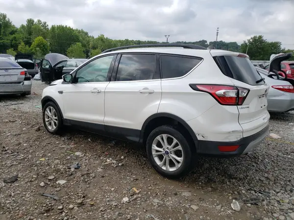 1FMCU0HD2JUD03098 2018 FORD ESCAPE - Image 2