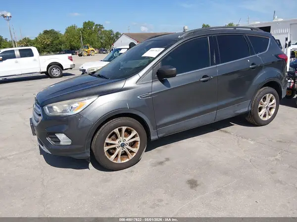 1FMCU0HD2KUA71877 2019 FORD ESCAPE - Image 2