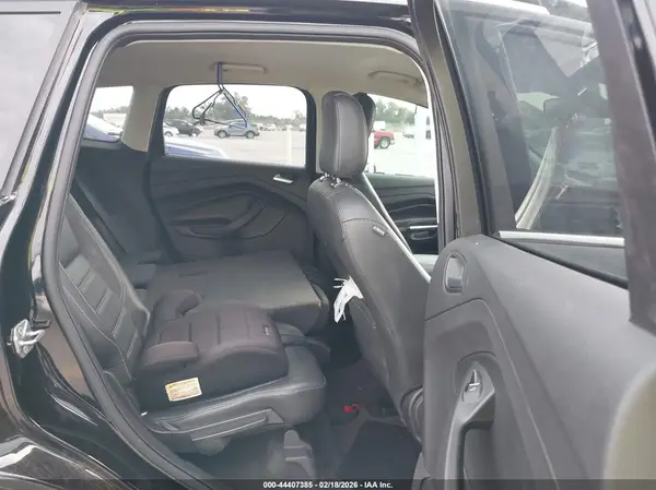 1FMCU0HD2KUA78814 2019 FORD ESCAPE - Image 8