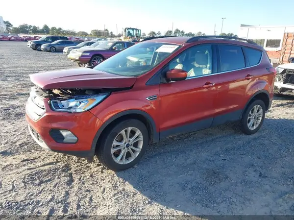 1FMCU0HD2KUB20060 2019 FORD ESCAPE - Image 2