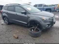 1FMCU0HD2KUB75138 2019 FORD ESCAPE