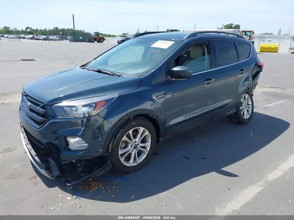 1FMCU0HD2KUC29831 2019 FORD ESCAPE - Image 2