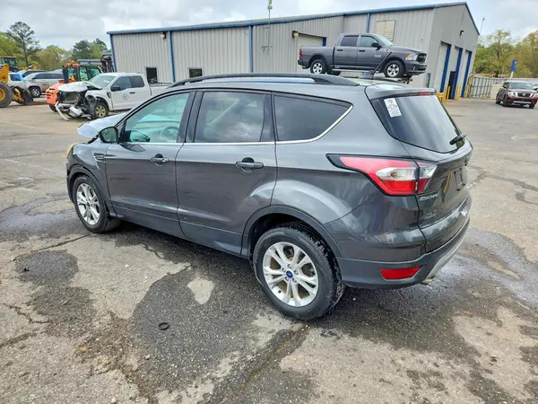 1FMCU0HD3JUA16692 2018 FORD ESCAPE - Image 2