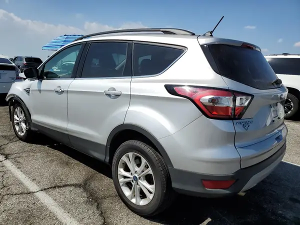 1FMCU0HD3JUA20449 2018 FORD ESCAPE - Image 2