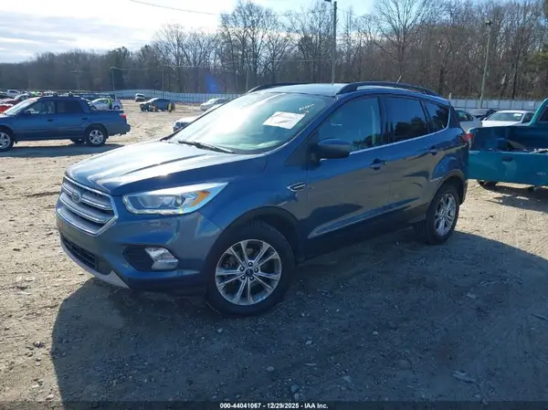 1FMCU0HD3JUA52348 2018 FORD ESCAPE - Image 2