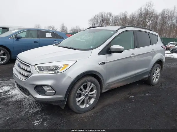 1FMCU0HD3JUA93577 2018 FORD ESCAPE - Image 2