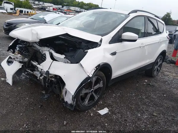 1FMCU0HD3JUB04402 2018 FORD ESCAPE - Image 2