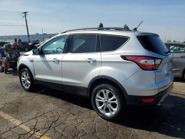 1FMCU0HD3JUB23838 2018 FORD ESCAPE - Image 2