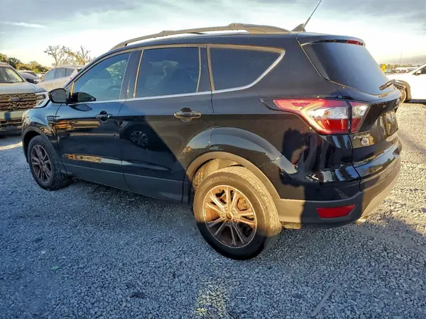 1FMCU0HD3JUB68052 2018 FORD ESCAPE - Image 2