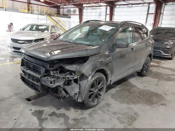 1FMCU0HD3JUC04953 2018 FORD ESCAPE - Image 2