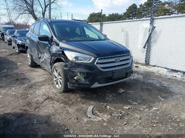 1FMCU0HD3JUC23907 2018 FORD ESCAPE - Image 1