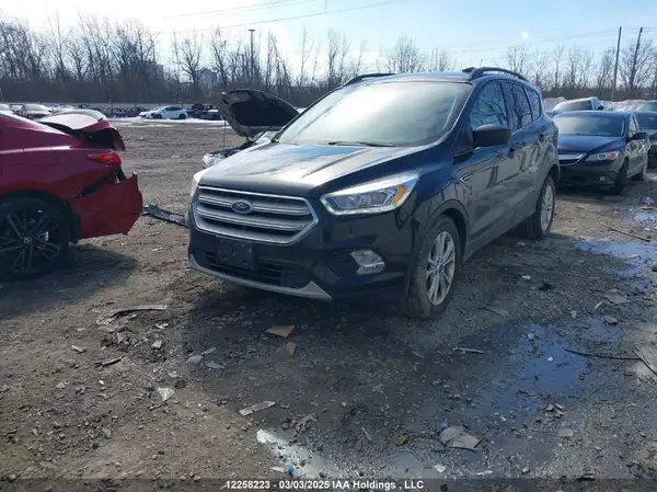1FMCU0HD3JUC23907 2018 FORD ESCAPE - Image 2