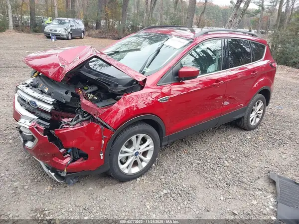 1FMCU0HD3JUC73920 2018 FORD ESCAPE - Image 2