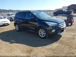 1FMCU0HD3JUC77353 2018 FORD ESCAPE