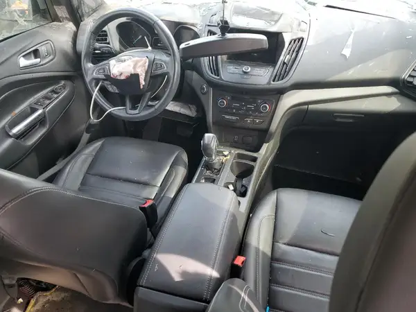 1FMCU0HD3KUA12062 2019 FORD ESCAPE - Image 8