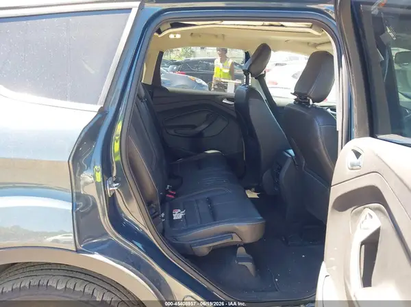 1FMCU0HD3KUA23370 2019 FORD ESCAPE - Image 8