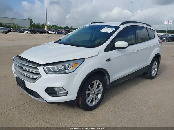 1FMCU0HD3KUA62430 2019 FORD ESCAPE - Image 2