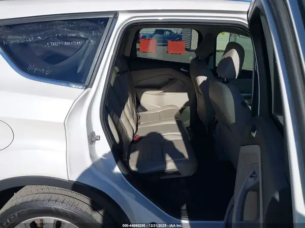 1FMCU0HD3KUA87506 2019 FORD ESCAPE - Image 8
