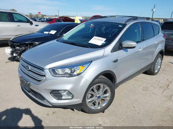 1FMCU0HD3KUA99980 2019 FORD ESCAPE - Image 2
