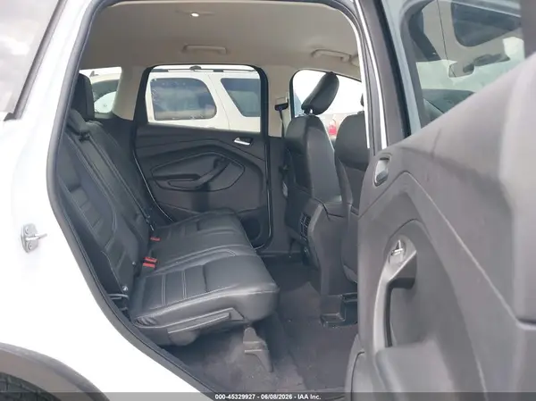1FMCU0HD3KUB00982 2019 FORD ESCAPE - Image 8