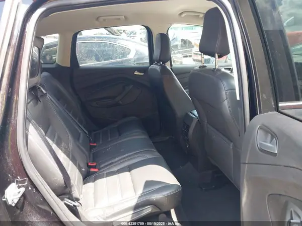 1FMCU0HD3KUB46747 2019 FORD ESCAPE - Image 8
