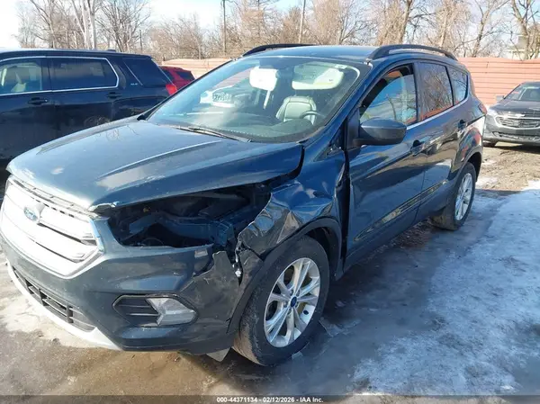 1FMCU0HD3KUB54105 2019 FORD ESCAPE - Image 2