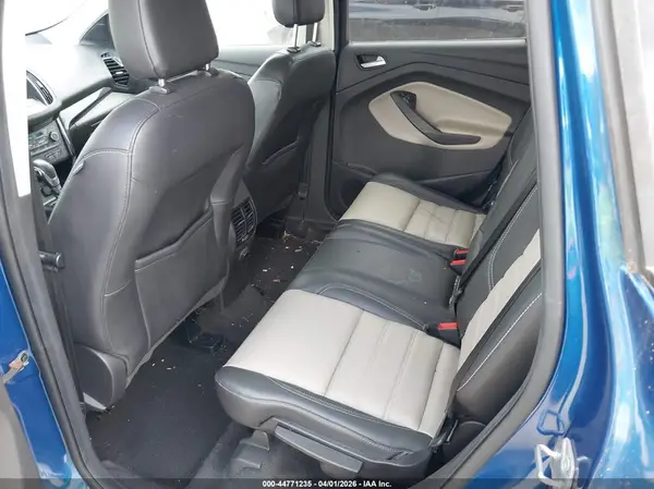 1FMCU0HD3KUB95690 2019 FORD ESCAPE - Image 8