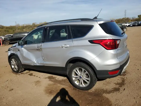 1FMCU0HD3KUC06722 2019 FORD ESCAPE - Image 2