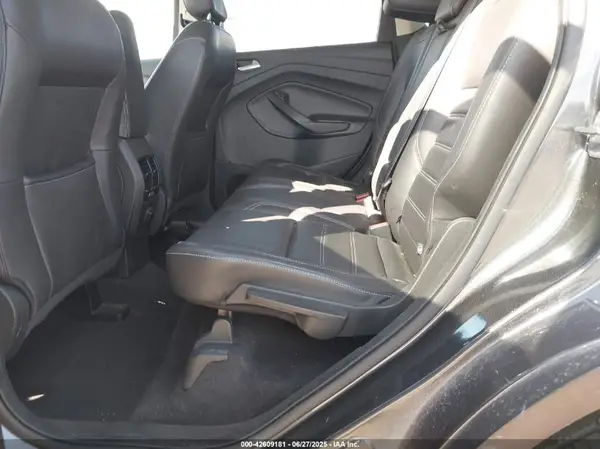 1FMCU0HD3KUC09975 2019 FORD ESCAPE - Image 8