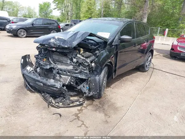 1FMCU0HD3KUC47335 2019 FORD ESCAPE - Image 2