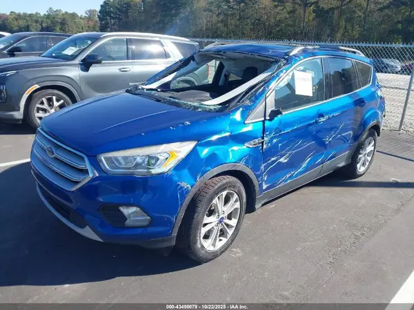 1FMCU0HD4JUA44310 2018 FORD ESCAPE - Image 2