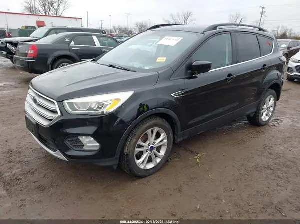 1FMCU0HD4JUA59874 2018 FORD ESCAPE - Image 2