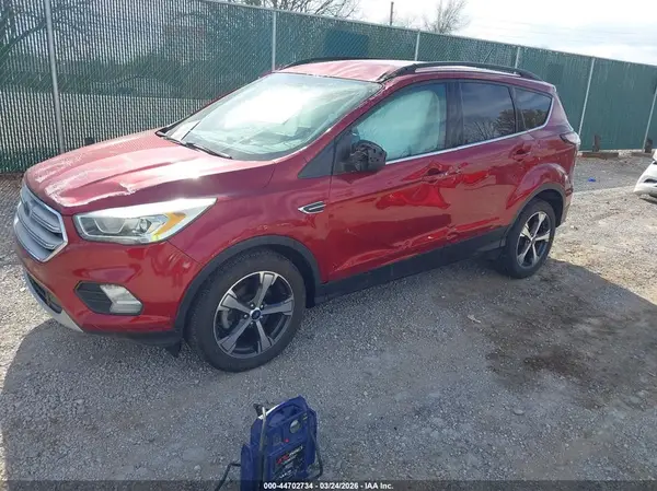 1FMCU0HD4JUB22665 2018 FORD ESCAPE - Image 2