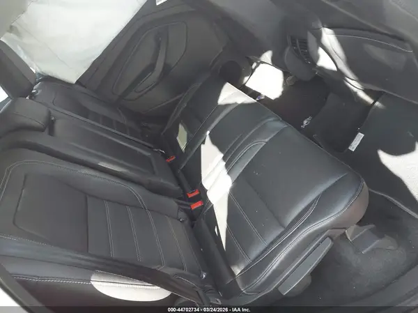 1FMCU0HD4JUB22665 2018 FORD ESCAPE - Image 8