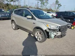 1FMCU0HD4JUB58971 2018 FORD ESCAPE