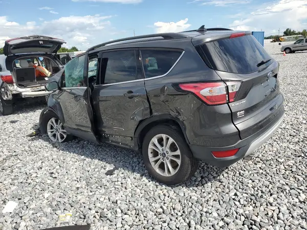 1FMCU0HD4JUB68948 2018 FORD ESCAPE - Image 2