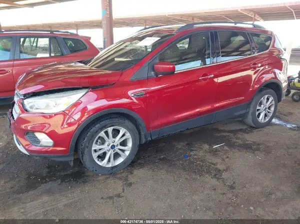 1FMCU0HD4JUC09529 2018 FORD ESCAPE - Image 2