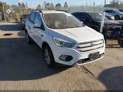 1FMCU0HD4JUC48766 2018 FORD ESCAPE