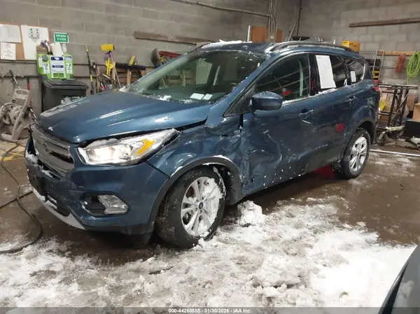 1FMCU0HD4JUC79273 2018 FORD ESCAPE - Image 2