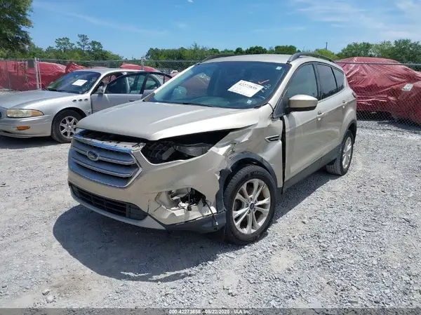 1FMCU0HD4JUD06861 2018 FORD ESCAPE - Image 2