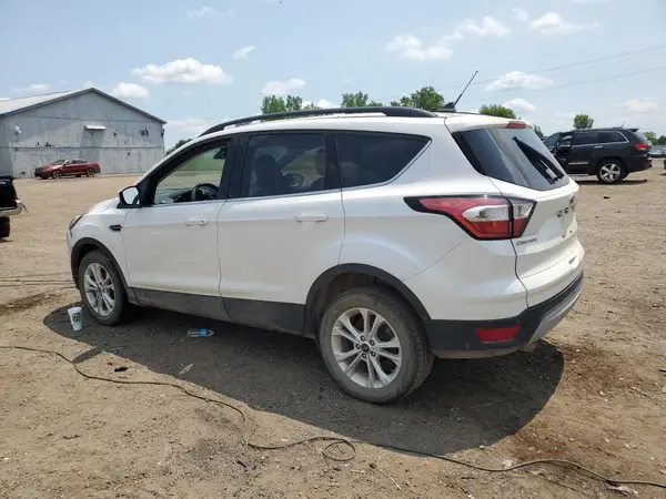 1FMCU0HD4JUD36135 2018 FORD ESCAPE - Image 2